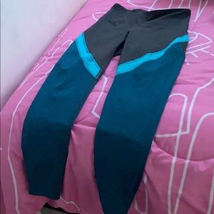 old navy athletic leggings size: s